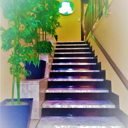 Mini Hotel 2*
